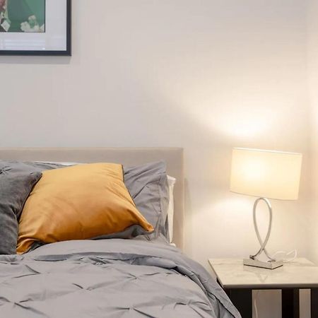Appartement Modern Flat In The Heart Of West Londres Extérieur photo